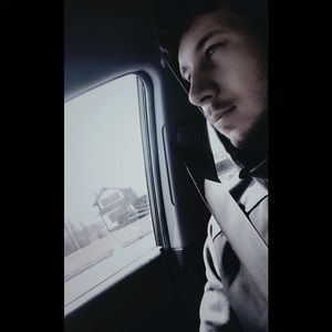 Meet your Posher, Cameron